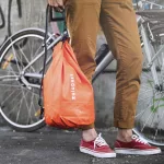 Vodootporna vreća za SUP, kajak i čamac – Zulupack Tube 15 L IP67 - narančasta